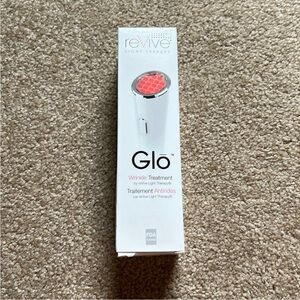 Revive Light GLO for wrinkles